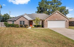 115 Earnhardt Circle, Cabot, AR 72023