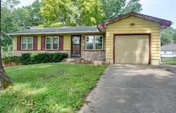 716 OSAGE Trail, Independence, MO 64056