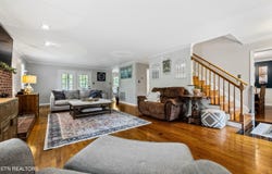 10513 River Ridge Rd, Knoxville, TN 37922
