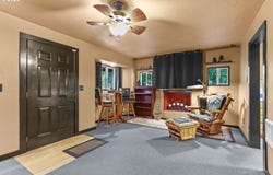 24082 E DECATUR RD, Welches, OR 97067