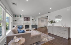 19 Morewood Oaks, Port Washington, NY 11050