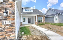 2249 Raccoon Run Boulevard, Winona Lake, IN 46590
