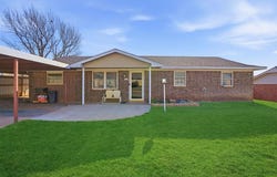 131 Ridgeline Drive, Weatherford, OK 73096