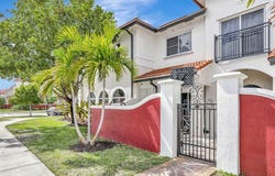 3513 NW 29th Ct, Lauderdale Lakes, FL 33311