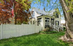 325 W 8th Street S, Newton, IA 50208