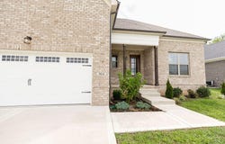904 Shelburne Way, Nicholasville, KY 40356