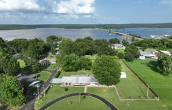 202 Warren Rd, Eufaula, OK 74432