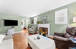 192 Central Avenue, Bogota, NJ 07603