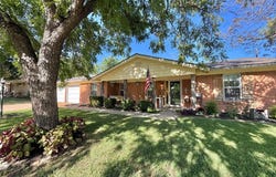 604 Caduceus Lane, Hurst, TX 76053