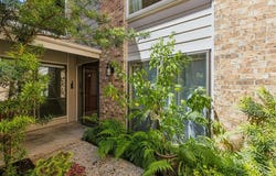 2902 Shady Lake Circle, Carrollton, TX 75006