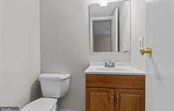 4948 OXFORD CT., BENSALEM, PA 19020