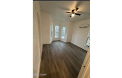 240 E 9th Street, Baxter Springs, KS 66713