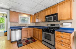 7 Haley Street, Lewiston, ME 04240