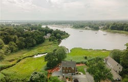 16 Capen Street, Warwick, RI 02889