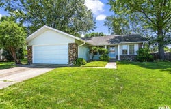 2924 Flowerbrook Court, Springfield, IL 62702