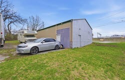 813 SW Oldham Boulevard, Lee's Summit, MO 64063