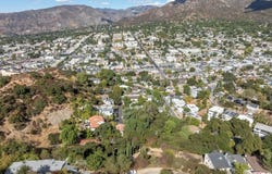 7128 High Cliff Trl, Tujunga, CA 91042
