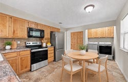 803 4th Avenue, Gravette, AR 72736