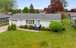 2343 39th St, Two Rivers, WI 54241