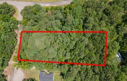 1 Maple Ridge Drive, Hogansville, GA 30230