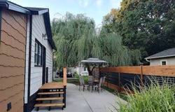 225 S E Street, Monmouth, IL 61462