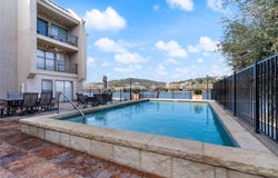 1500 Scenic DR, Austin, TX 78703