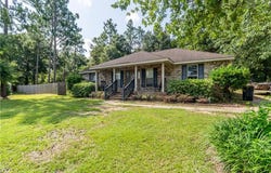 1089 Timber Creek Drive S, Axis, AL 36505