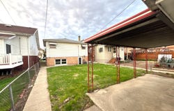 5445 S 73rd Avenue, Summit, IL 60501