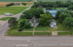 332 N Main St, Kensington, KS 66951