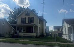 837 Parkview Street NE, Massillon, OH 44646