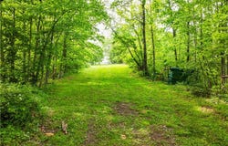 Edie Hill Road SE, Uhrichsville, OH 44683