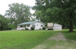 722 W 3rd Avenue, Garnett, KS 66032