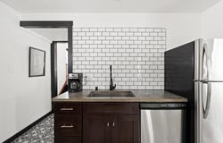 2415 S Kinnickinnic Ave, Milwaukee, WI 53207