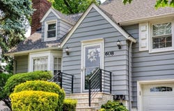 608 Duquesne Ter, Union Twp., NJ 07083-9106