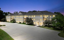520 Windstone Dr, Hartland, WI 53029