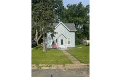 107 4th Street W, Menomonie, WI 54751