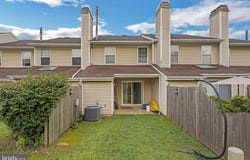 323 LEEDOM WAY, NEWTOWN, PA 18940