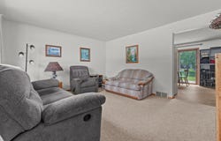 1007 E ELM Drive, LITTLE CHUTE, WI 54140-1214