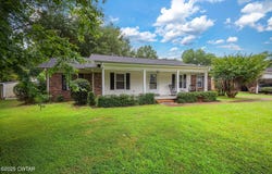 901 Wren Street, Dyersburg, TN 38024