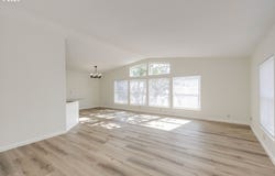 5047 SPRINGFIELD Ct N, Keizer, OR 97303