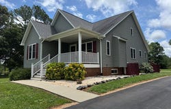 166 Dutch Lane, Appomattox, VA 24522