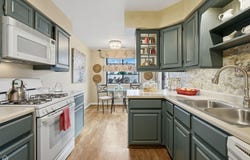 329 Everett Avenue, Crystal Lake, IL 60014