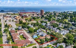 328 S 7th, Escanaba, MI 49829