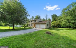 7 RABBIT RUN LANE, GLENMOORE, PA 19343