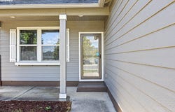 1121 S 2ND ST, Cottage Grove, OR 97424