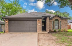 208 Bastian LN, Georgetown, TX 78626