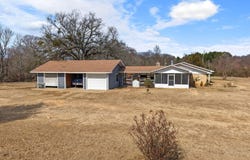 5010 Bobwhite, Gilmer, TX 75645