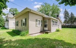 160 Division Street, Saranac, MI 48881