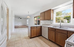 1153 Dovercliff Way, Crystal Lake, IL 60014