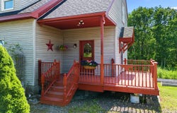 53 Bobolink Lane, Thomaston, ME 04861